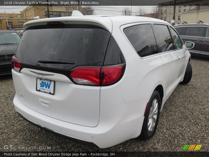 Bright White / Black/Alloy 2018 Chrysler Pacifica Touring Plus