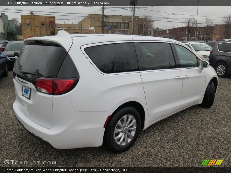 Bright White / Black/Alloy 2018 Chrysler Pacifica Touring Plus