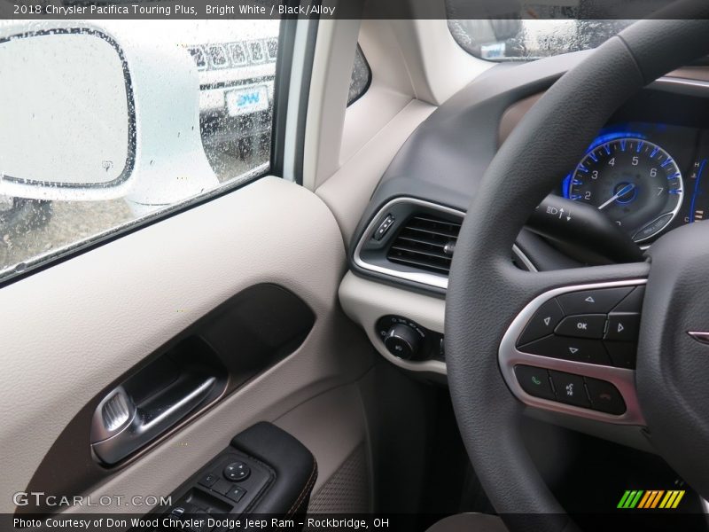 Bright White / Black/Alloy 2018 Chrysler Pacifica Touring Plus