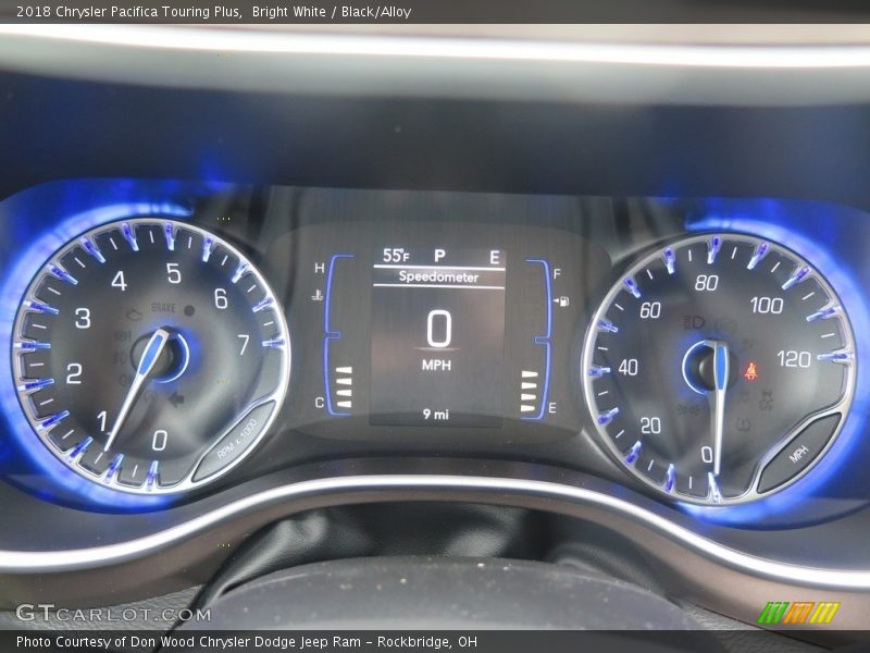 Bright White / Black/Alloy 2018 Chrysler Pacifica Touring Plus