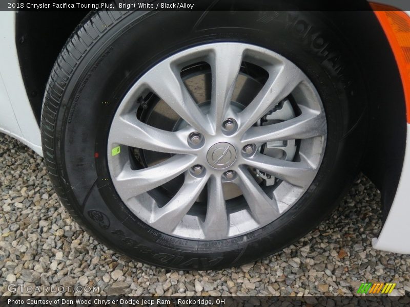 Bright White / Black/Alloy 2018 Chrysler Pacifica Touring Plus
