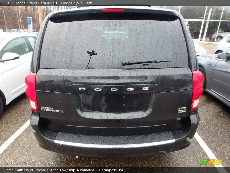 Black Onyx / Black 2017 Dodge Grand Caravan GT