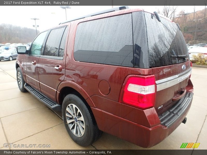 Ruby Red / Dune 2017 Ford Expedition XLT 4x4