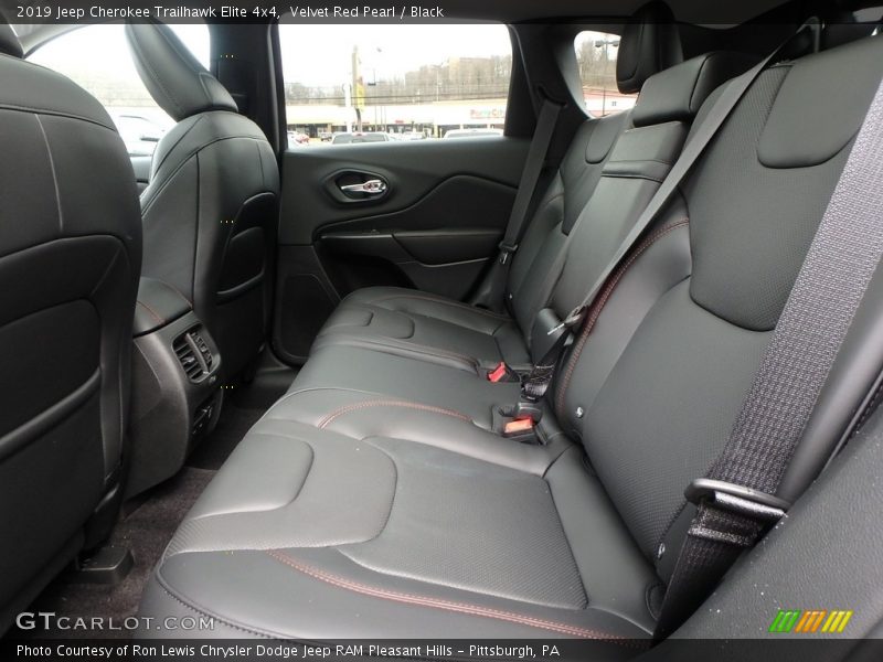 Rear Seat of 2019 Cherokee Trailhawk Elite 4x4