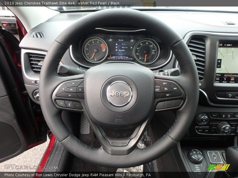  2019 Cherokee Trailhawk Elite 4x4 Steering Wheel