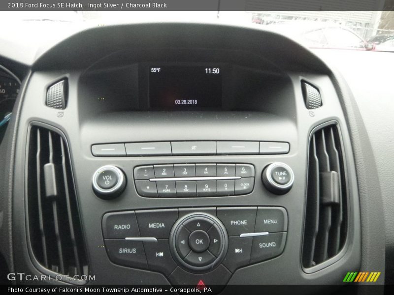 Ingot Silver / Charcoal Black 2018 Ford Focus SE Hatch