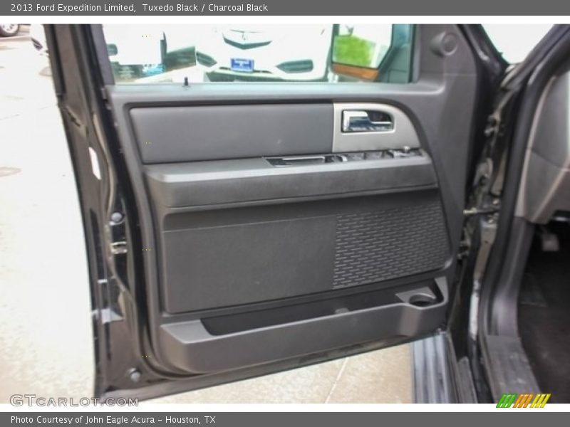 Tuxedo Black / Charcoal Black 2013 Ford Expedition Limited