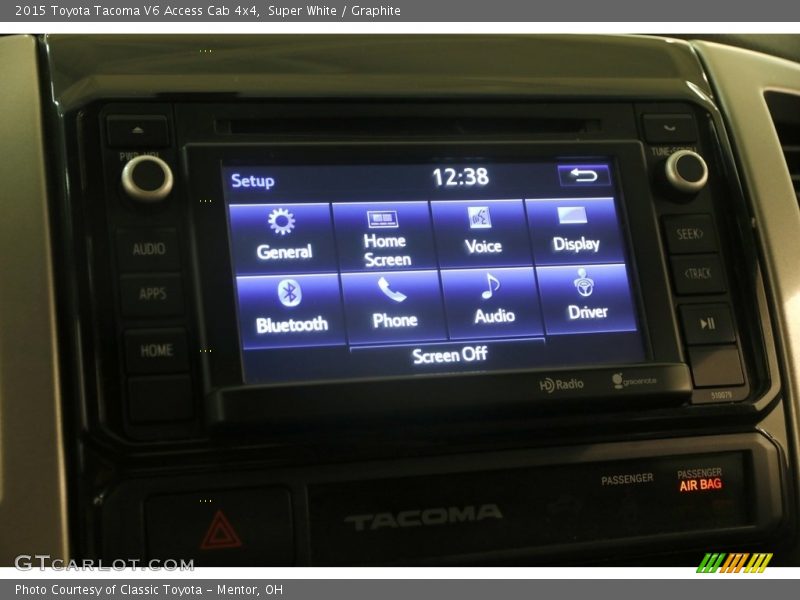 Super White / Graphite 2015 Toyota Tacoma V6 Access Cab 4x4