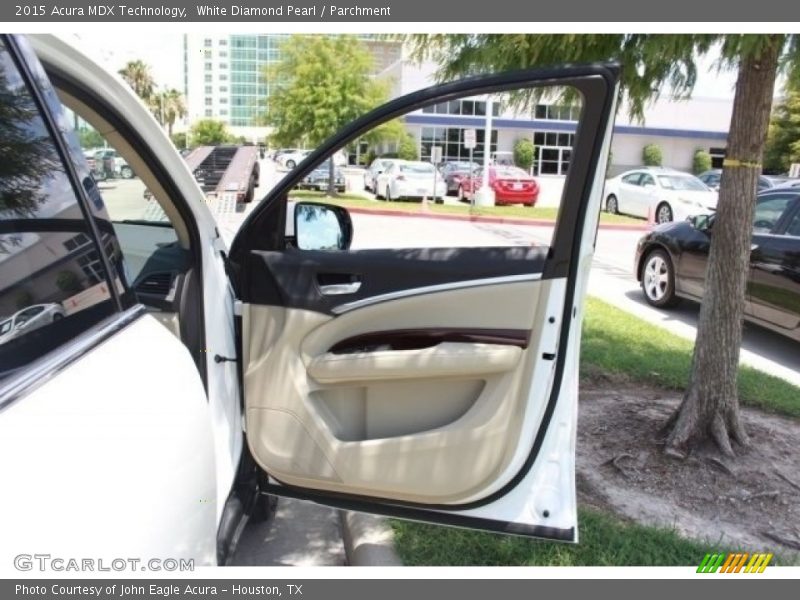 White Diamond Pearl / Parchment 2015 Acura MDX Technology