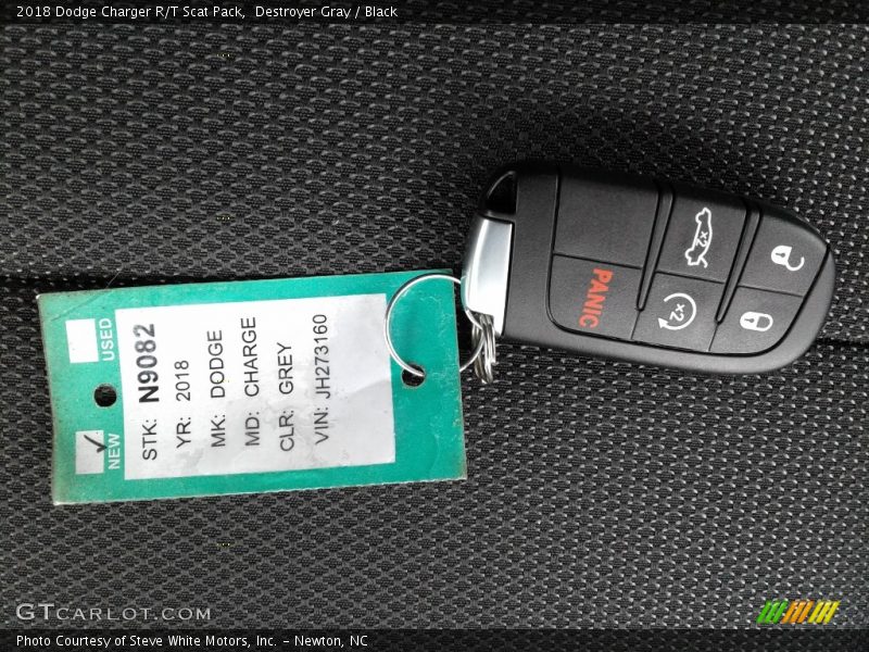 Destroyer Gray / Black 2018 Dodge Charger R/T Scat Pack