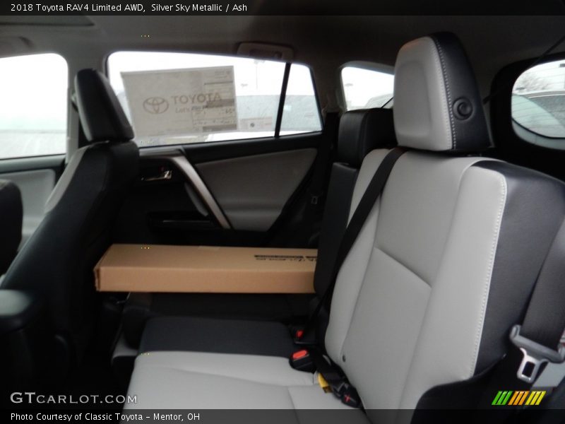 Silver Sky Metallic / Ash 2018 Toyota RAV4 Limited AWD