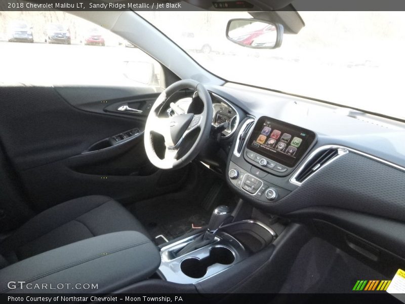 Sandy Ridge Metallic / Jet Black 2018 Chevrolet Malibu LT