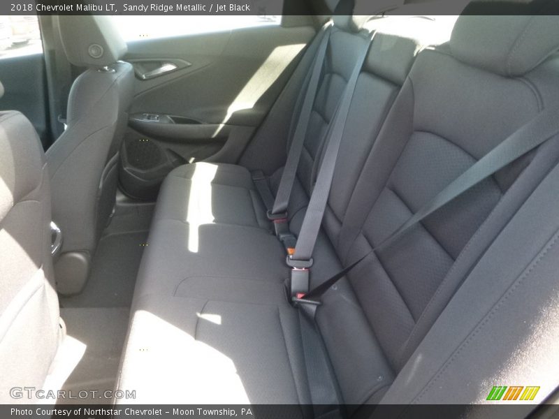Sandy Ridge Metallic / Jet Black 2018 Chevrolet Malibu LT