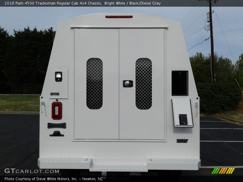Bright White / Black/Diesel Gray 2018 Ram 4500 Tradesman Regular Cab 4x4 Chassis