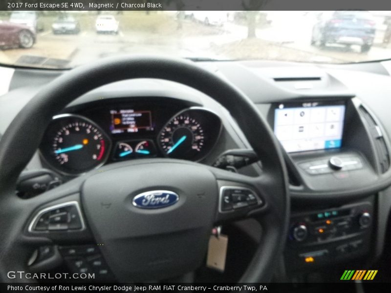 Magnetic / Charcoal Black 2017 Ford Escape SE 4WD