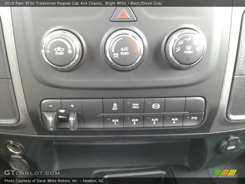 Bright White / Black/Diesel Gray 2018 Ram 4500 Tradesman Regular Cab 4x4 Chassis