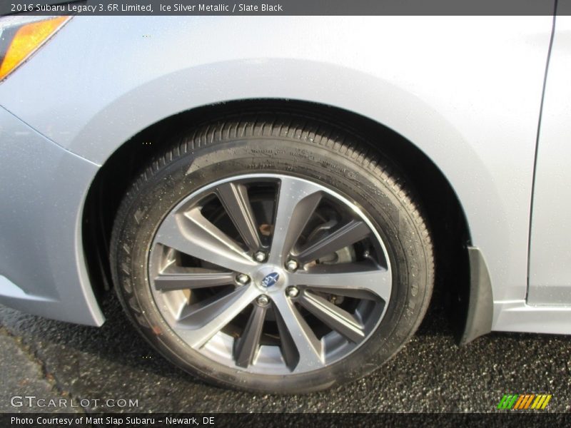 Ice Silver Metallic / Slate Black 2016 Subaru Legacy 3.6R Limited