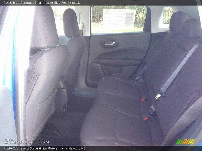 Laser Blue Pearl / Black 2018 Jeep Compass Sport