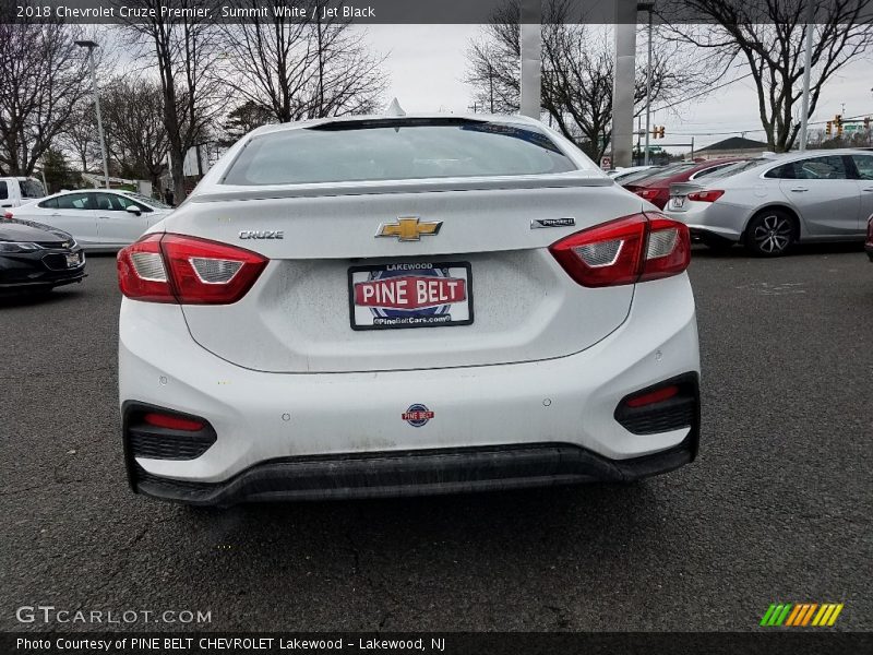 Summit White / Jet Black 2018 Chevrolet Cruze Premier