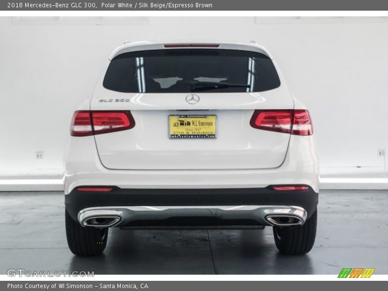 Polar White / Silk Beige/Espresso Brown 2018 Mercedes-Benz GLC 300