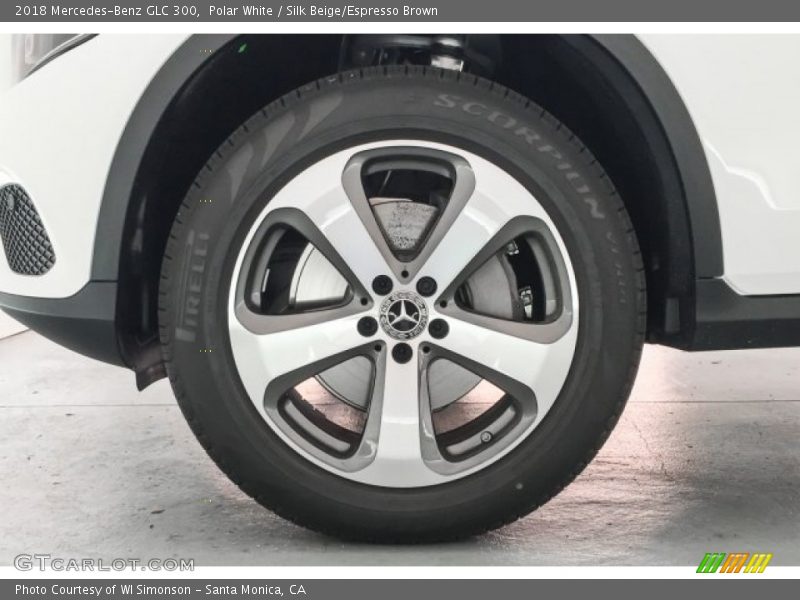 Polar White / Silk Beige/Espresso Brown 2018 Mercedes-Benz GLC 300