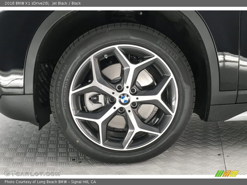 Jet Black / Black 2018 BMW X1 sDrive28i