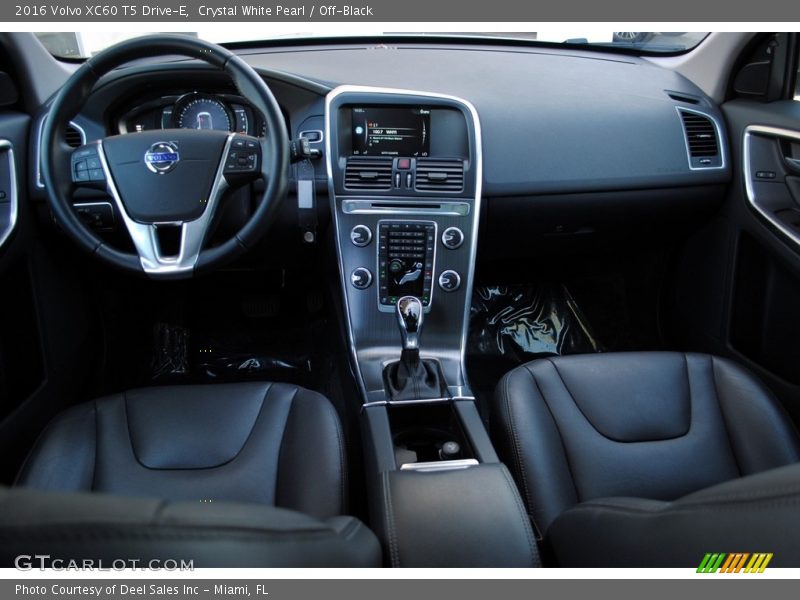 Crystal White Pearl / Off-Black 2016 Volvo XC60 T5 Drive-E