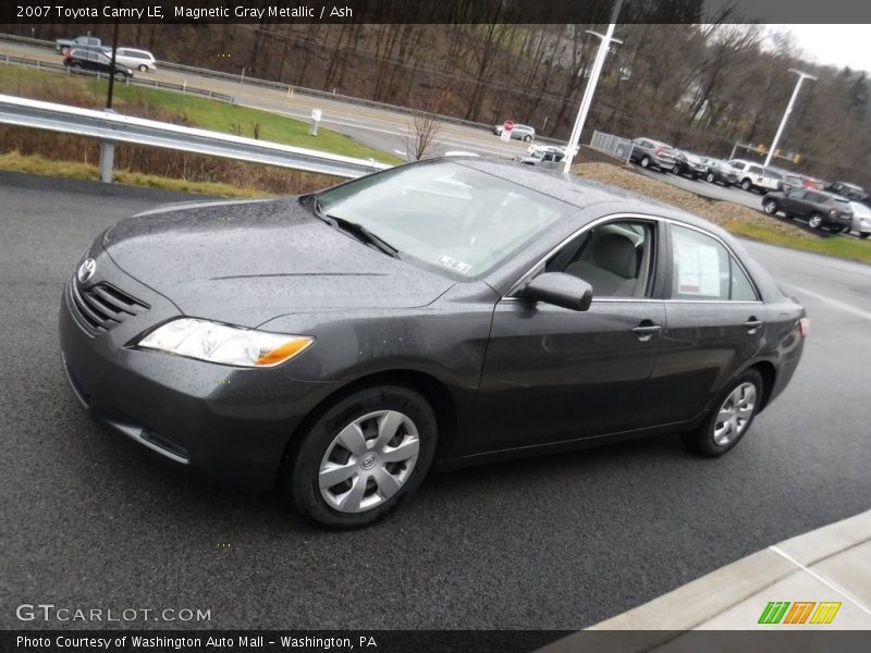 Magnetic Gray Metallic / Ash 2007 Toyota Camry LE