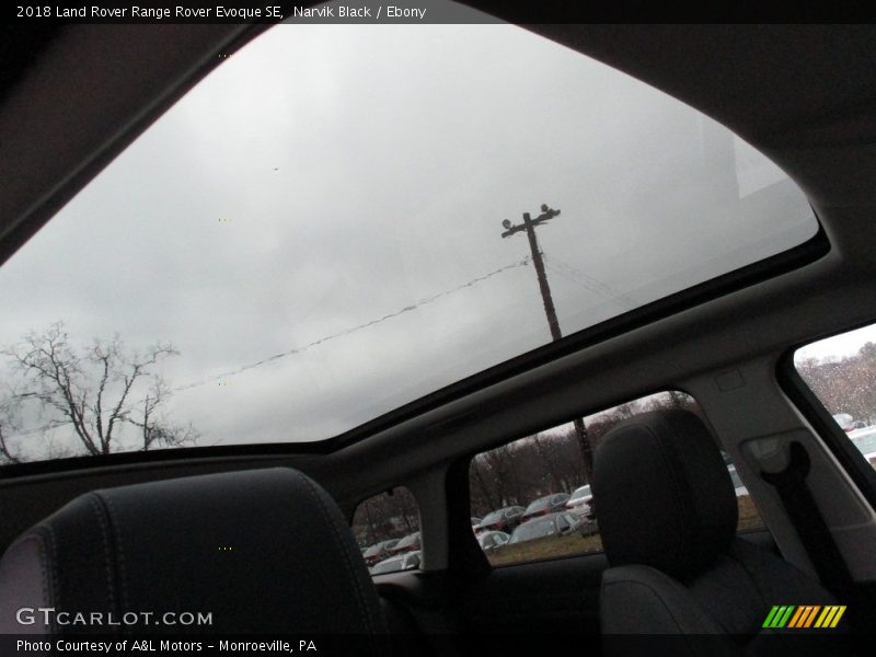 Narvik Black / Ebony 2018 Land Rover Range Rover Evoque SE