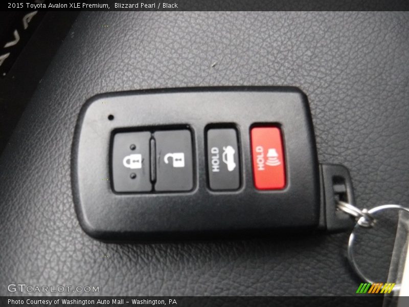 Blizzard Pearl / Black 2015 Toyota Avalon XLE Premium