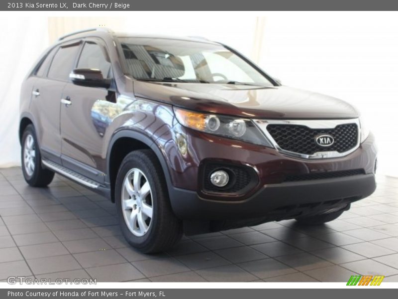 Dark Cherry / Beige 2013 Kia Sorento LX
