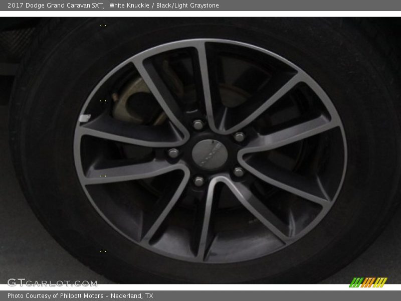 White Knuckle / Black/Light Graystone 2017 Dodge Grand Caravan SXT