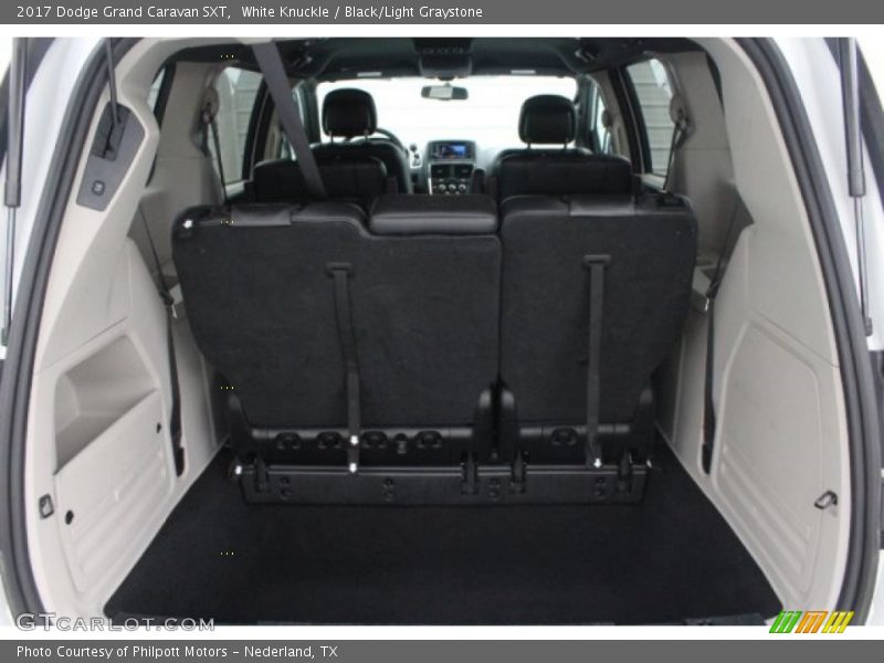 White Knuckle / Black/Light Graystone 2017 Dodge Grand Caravan SXT