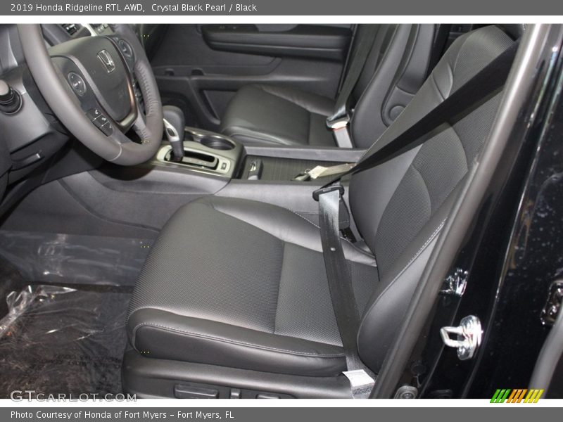 Front Seat of 2019 Ridgeline RTL AWD