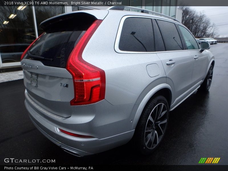 Bright Silver Metallic / Charcoal 2018 Volvo XC90 T6 AWD Momentum