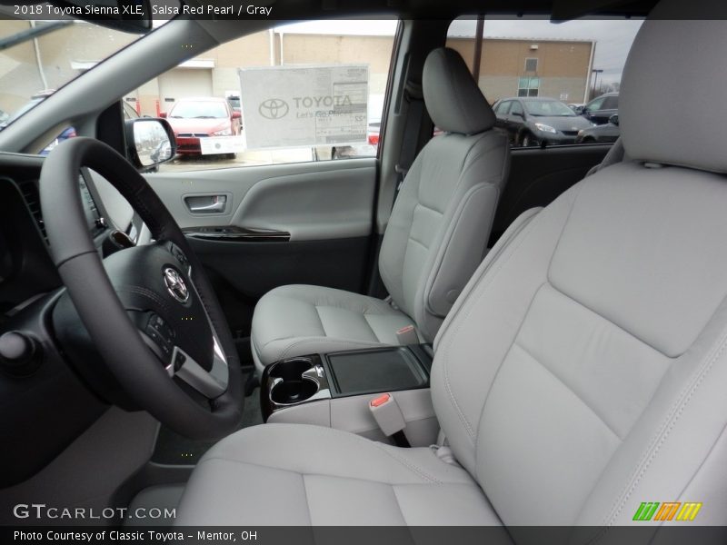 Salsa Red Pearl / Gray 2018 Toyota Sienna XLE
