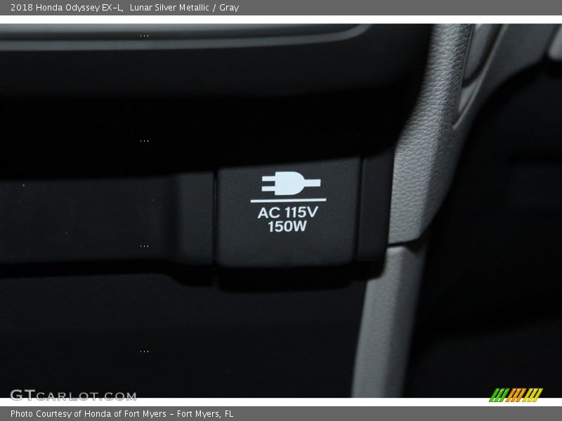 Lunar Silver Metallic / Gray 2018 Honda Odyssey EX-L