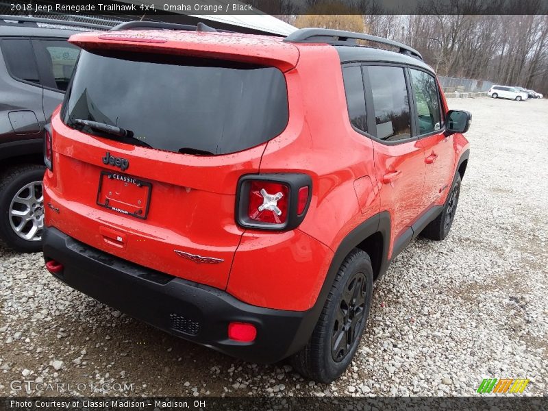 Omaha Orange / Black 2018 Jeep Renegade Trailhawk 4x4