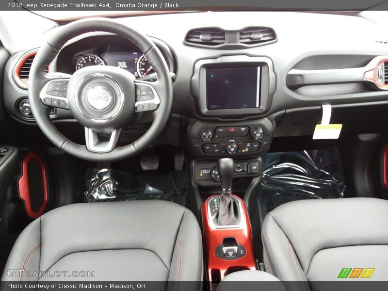 Omaha Orange / Black 2018 Jeep Renegade Trailhawk 4x4