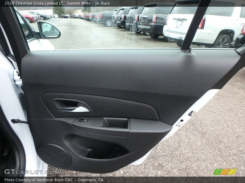 Summit White / Jet Black 2016 Chevrolet Cruze Limited LT