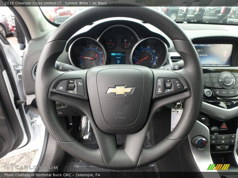 Summit White / Jet Black 2016 Chevrolet Cruze Limited LT