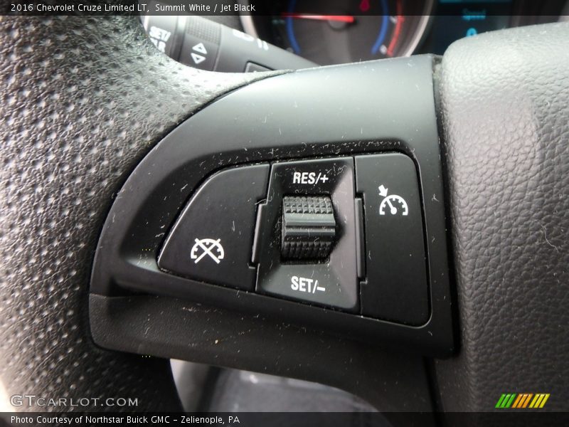 Summit White / Jet Black 2016 Chevrolet Cruze Limited LT