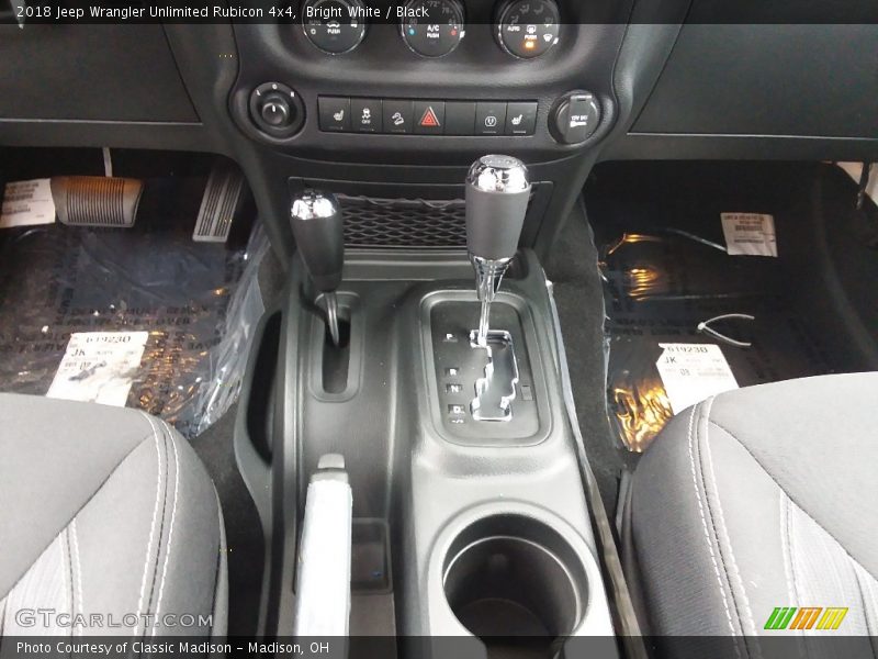Bright White / Black 2018 Jeep Wrangler Unlimited Rubicon 4x4