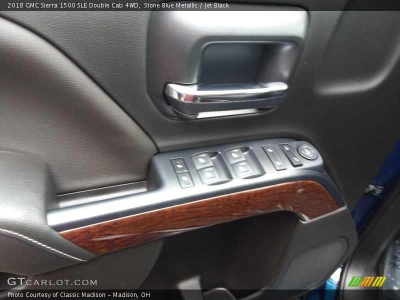 Stone Blue Metallic / Jet Black 2018 GMC Sierra 1500 SLE Double Cab 4WD