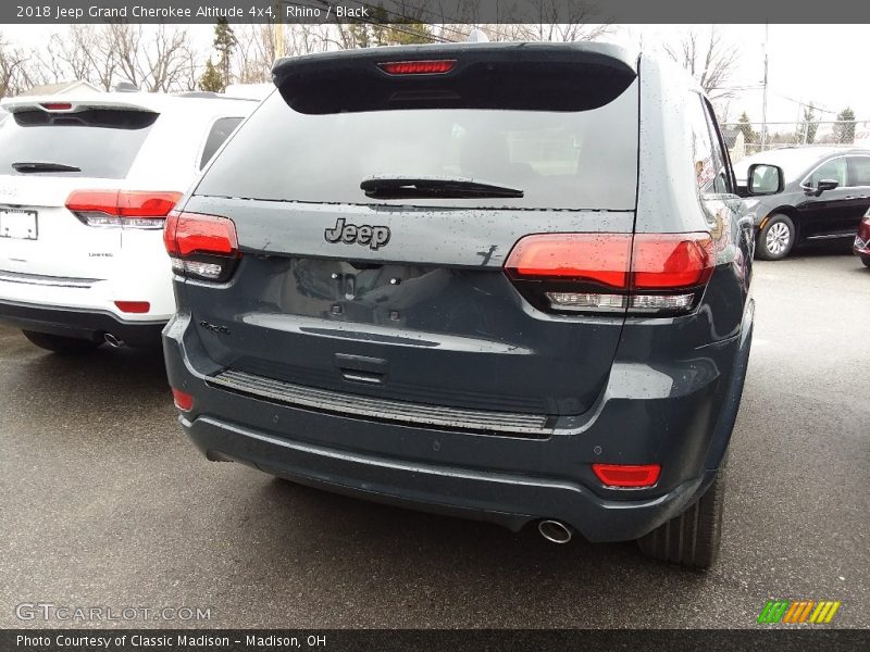 Rhino / Black 2018 Jeep Grand Cherokee Altitude 4x4