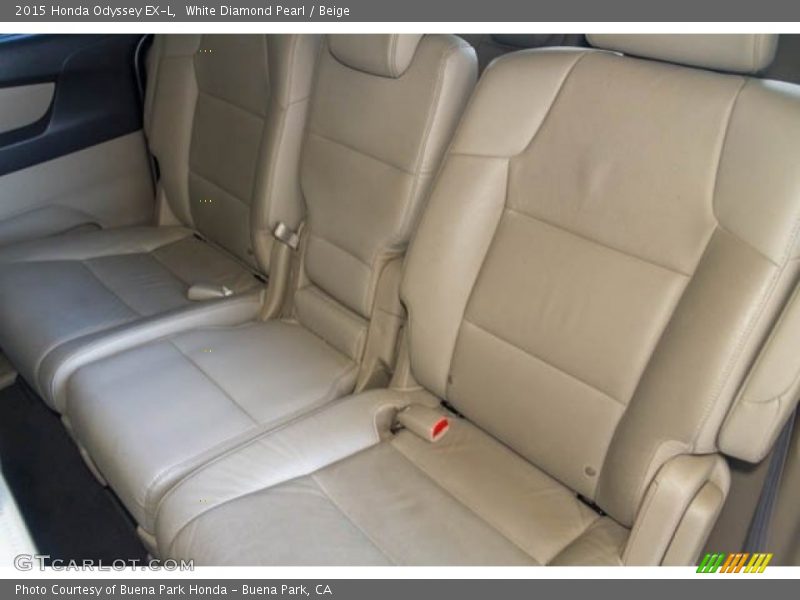 White Diamond Pearl / Beige 2015 Honda Odyssey EX-L