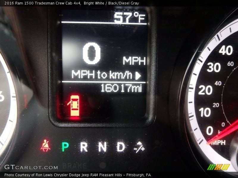 Bright White / Black/Diesel Gray 2016 Ram 1500 Tradesman Crew Cab 4x4