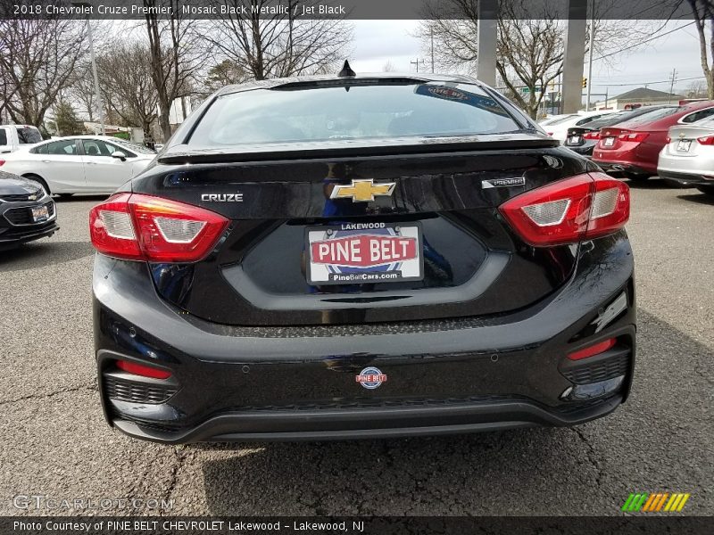 Mosaic Black Metallic / Jet Black 2018 Chevrolet Cruze Premier