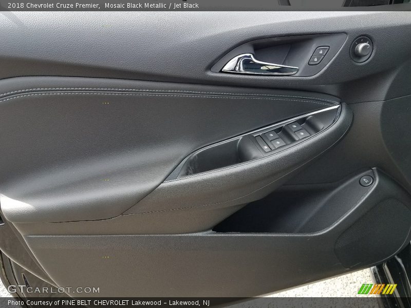 Mosaic Black Metallic / Jet Black 2018 Chevrolet Cruze Premier