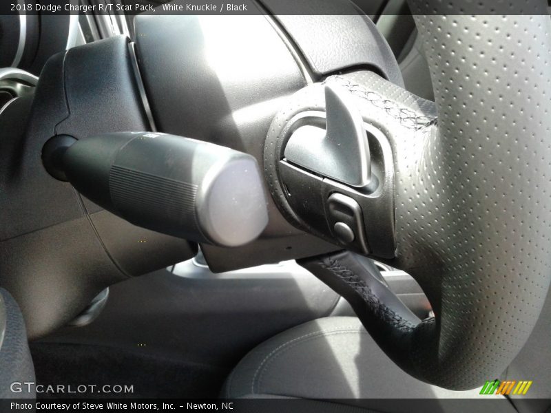 White Knuckle / Black 2018 Dodge Charger R/T Scat Pack